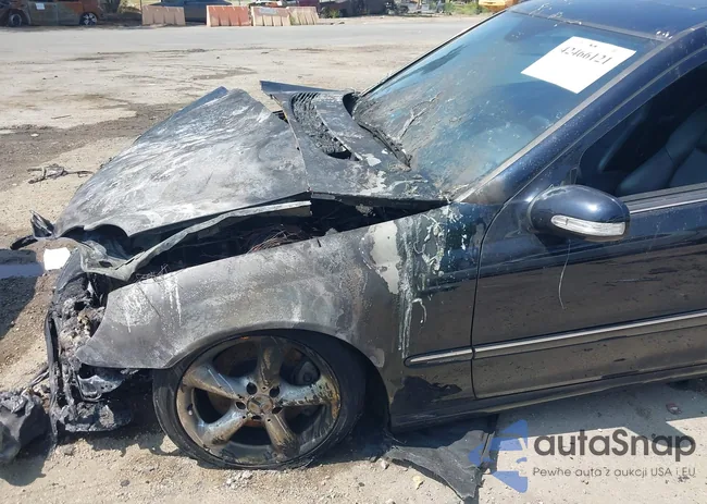 WDBRF40J55F627804: 42466121