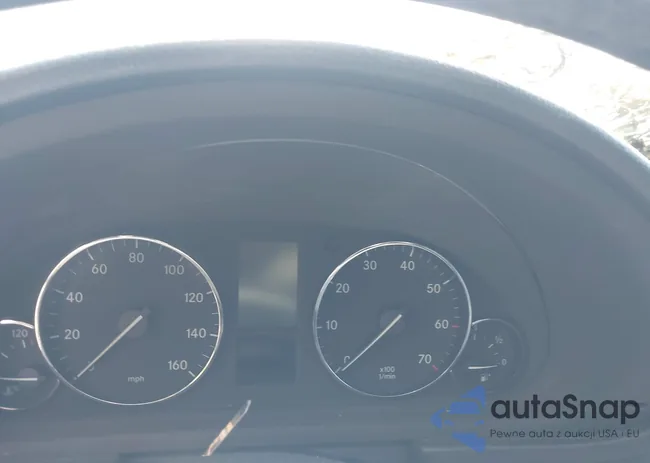 WDBRF40J55F627804: 42466121