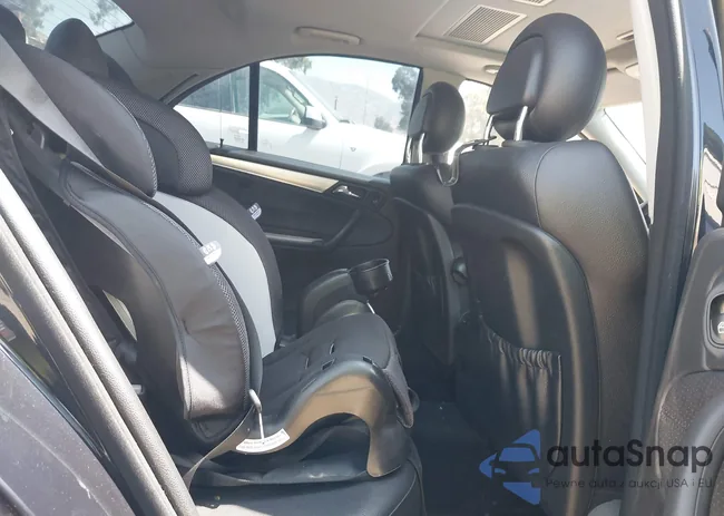 WDBRF40J55F627804: 42466121