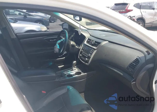 1N4AL3AP6JC185010: 42466176