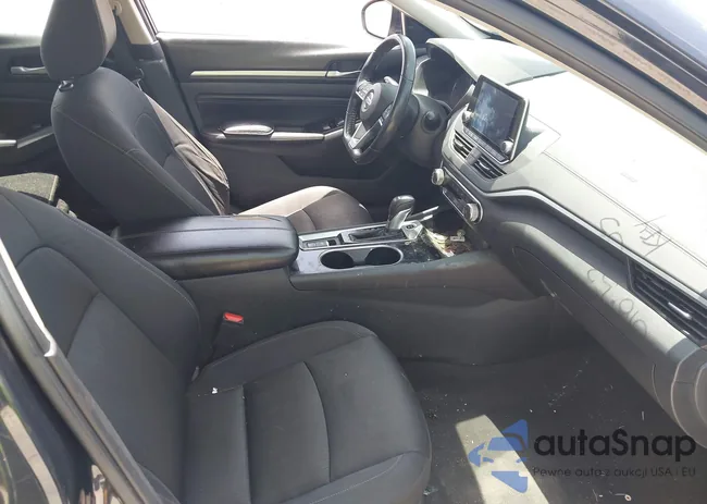 1N4BL4DVXMN408436: 42465337