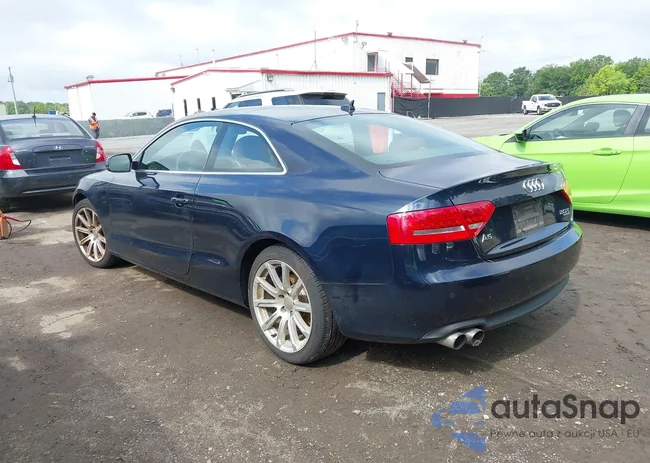 WAULFAFR2BA051470: 42465472