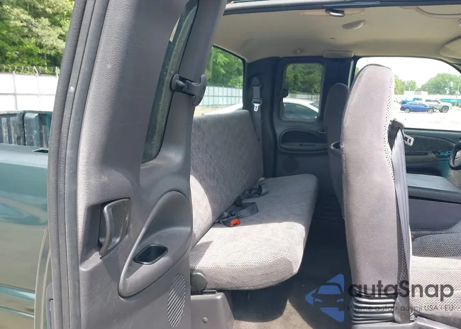 3B7HC13Y1YG139689: 42465513