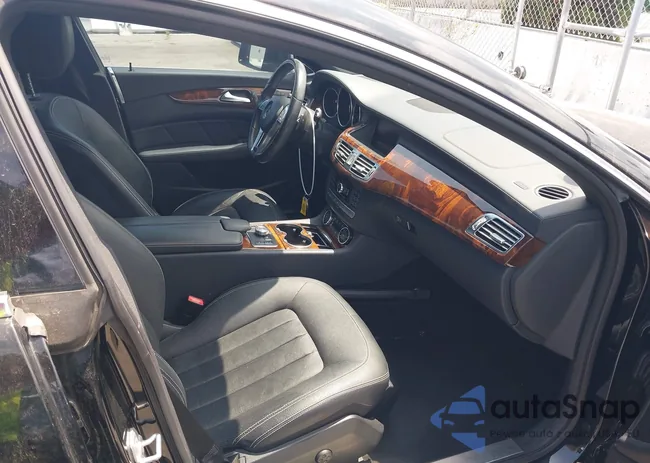 WDDLJ7DB5CA012311: 42465609