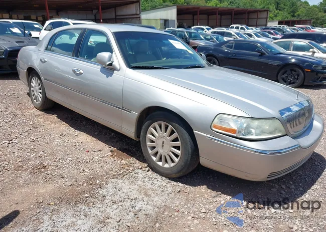 1LNHM81W94Y608000: 42466803