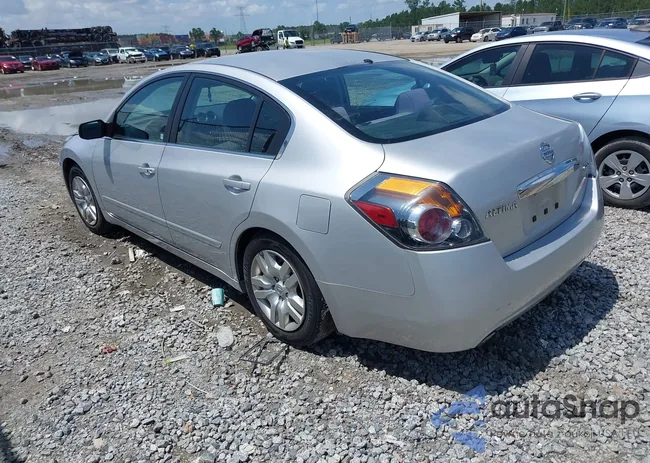 1N4AL2AP1BN490480: 42466894