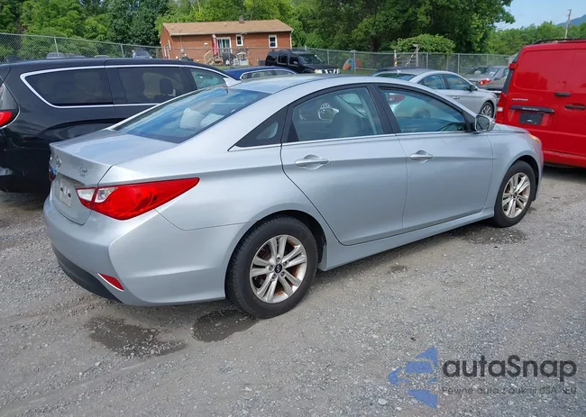 5NPEB4AC3EH926435: 42467022