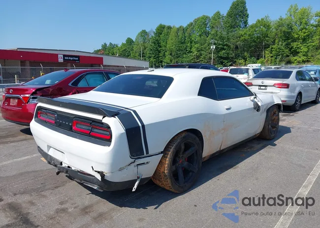 2C3CDZFJXJH224013: 42467051