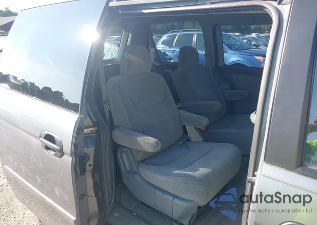 2HKRL185X2H553944: 42467063