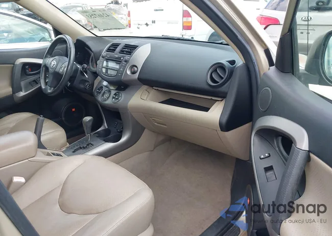 JTMBD31V885209591: 42467253