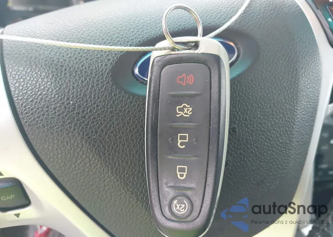 1FMHK8F83CGA62735: 42467287