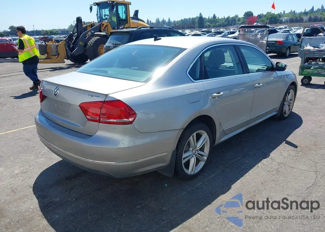 1VWCN7A30EC097025: 42466540