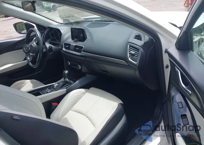 3MZBN1M39HM142633: 42466650