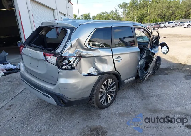 JA4AD3A36LJ001004: 42467801