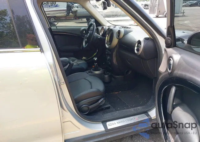 WMWZC5C54CWM13119: 42467904