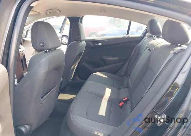 1G1BE5SM2H7143793: 42468026