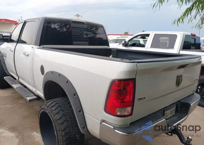 3C6UR5DL3FG672588: 42468143