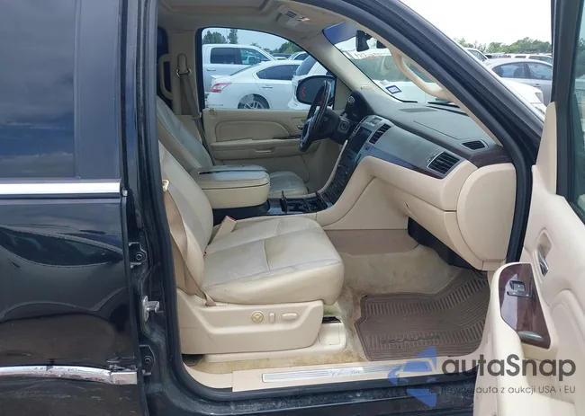 1GYFK66858R265051: 42468189