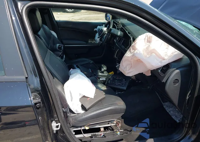 2C3CDXJG3FH920011: 42467572