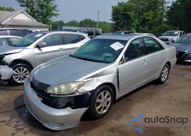 4T1BF30KX5U590200: 42467600