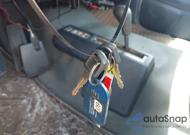 1GCFK24H4SE251822: 42467660