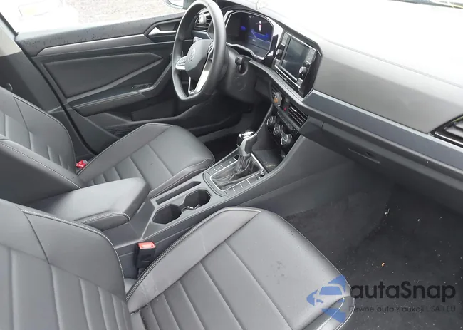 3VWEM7BU1RM017562: 42468821