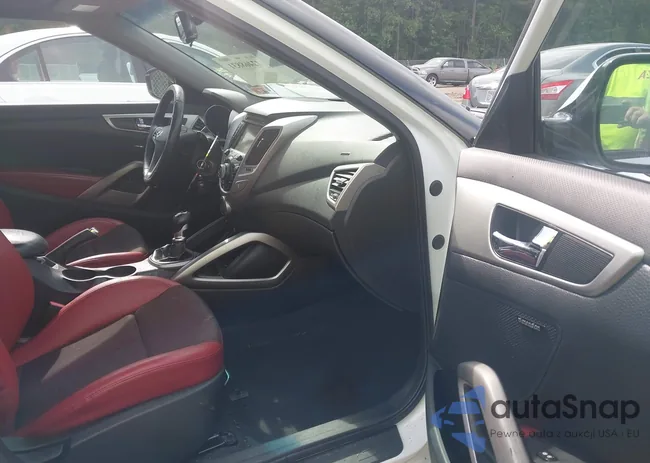 KMHTC6AD3DU131703: 42468831