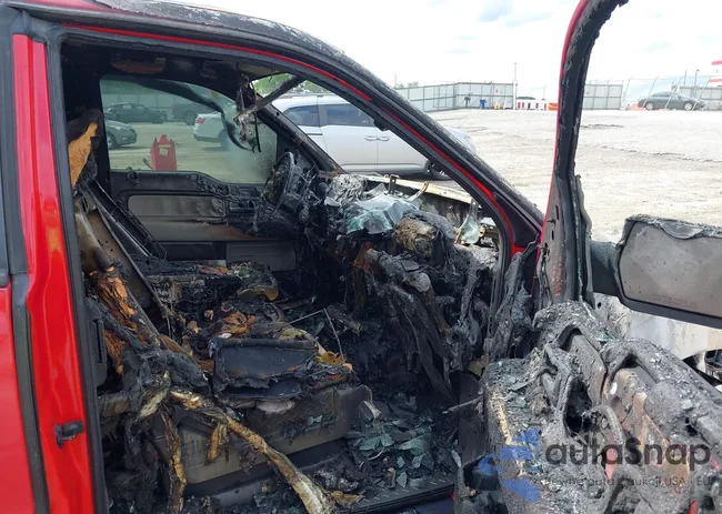 1FTRX12W99FB47521: 42468841