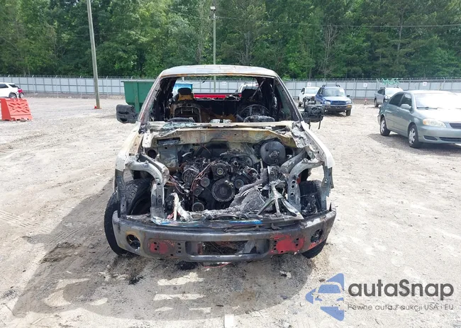 1FTRX12W99FB47521: 42468841