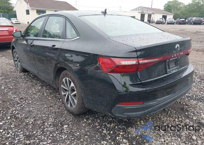 3VW5X7BU3SM033520: 42468981