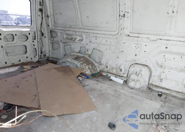 1FTNE14W48DA33339: 42469025