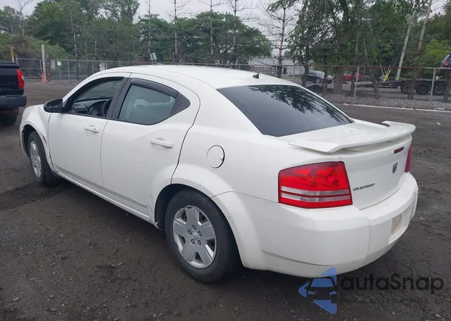 1B3LC46K88N664079: 42469061