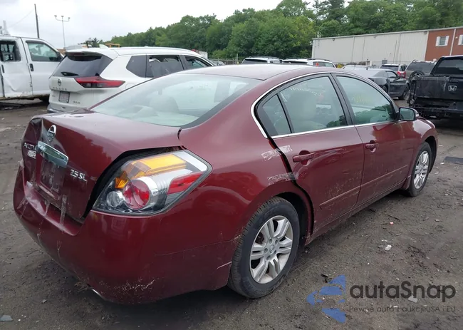 1N4AL2AP4BN504999: 42469077