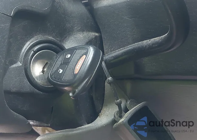 1C4GP45RX5B379965: 42469170