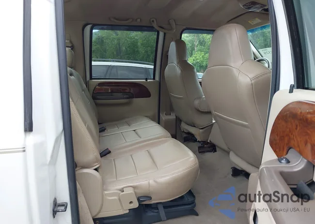 1FTNW21F02EC57104: 42468320