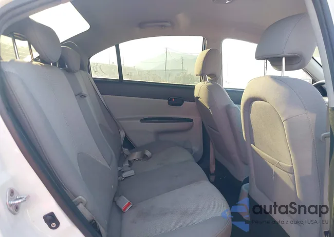 KMHCN46C98U210619: 42468441