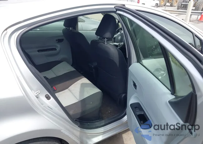 JTDKDTB30D1550711: 42468631