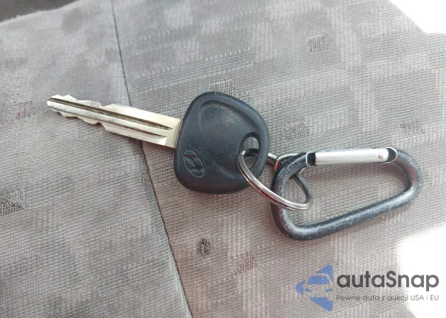 KMHCG45C54U540120: 42469965