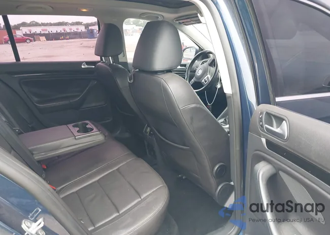 3VWPL7AJ3DM662029: 42469979