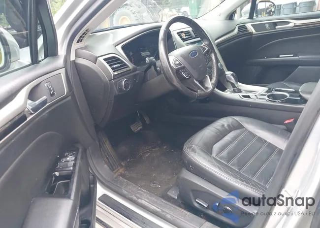 3FA6P0H98DR255287: 42470011