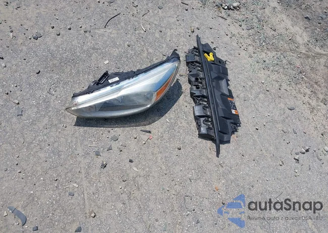 1FADP3J28HL257244: 42470020