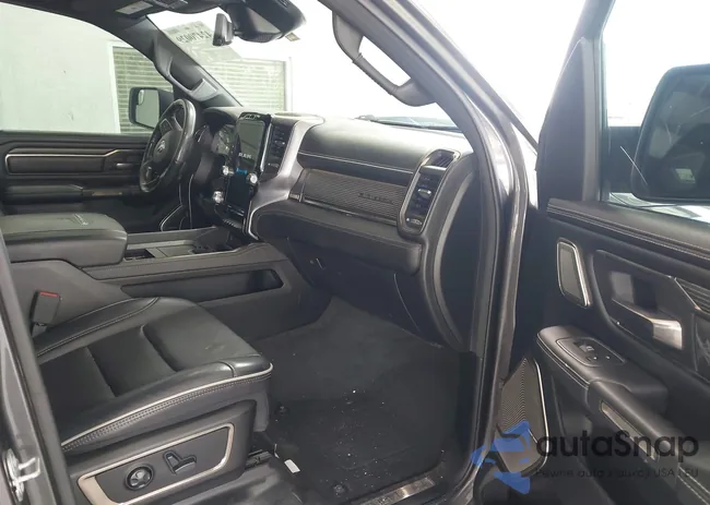 1C6SRFHTXMN536566: 42470029