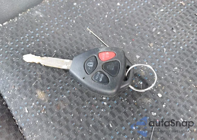 2T1BU4EE6DC961996: 42470078