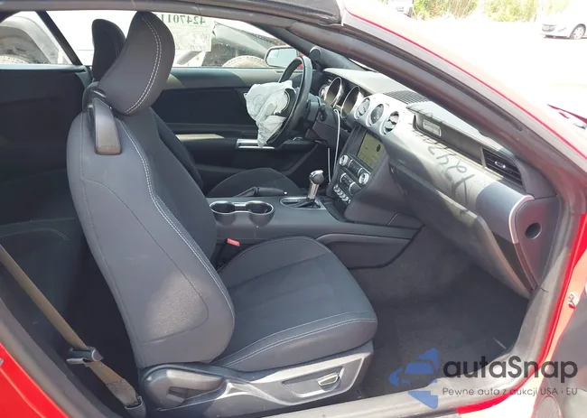 1FATP8UH8J5165389: 42470111