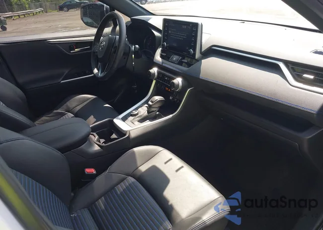 2T3E6RFV1MW027642: 42470161