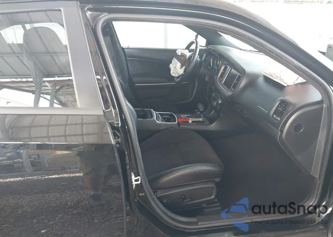 2C3CDXMG5PH708983: 42470240