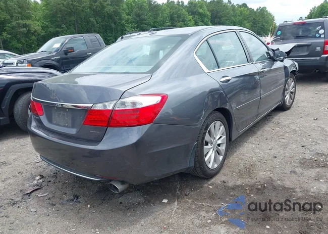 1HGCR2F82FA272839: 42470261