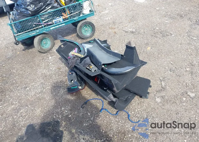 WDDHF5KB1EB062800: 42469544