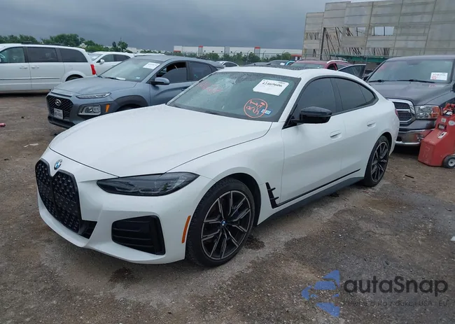 WBA73AV04PFP03416: 42469606