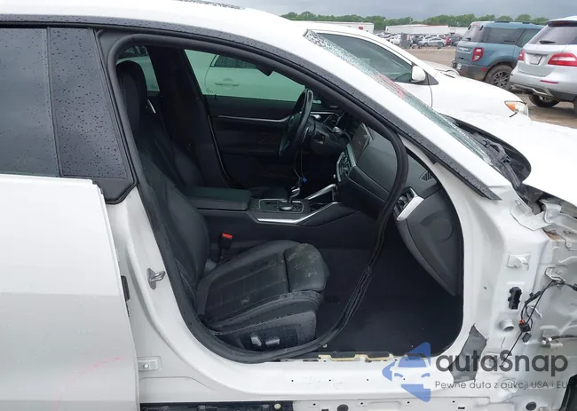 WBA73AV04PFP03416: 42469606